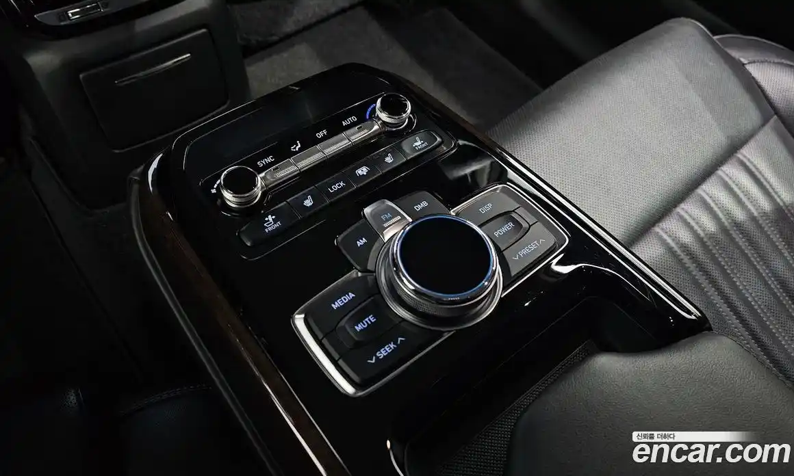 Genesis EQ900 2018 3.8 Автомат в Москве № 717258, фото 19