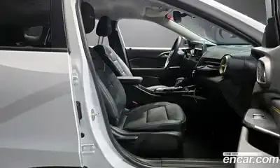 Chevrolet Trax 2024 1.2 Автомат в Москве № 717338, миниатюра 10