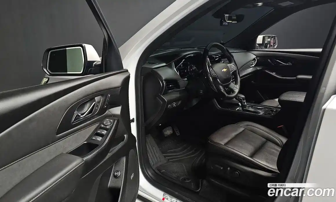 Chevrolet Traverse 2023 3.6 Автомат в Москве № 717514, фото 11