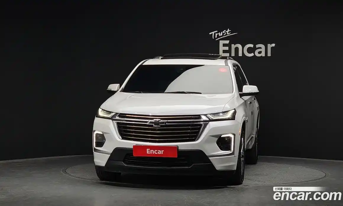 Chevrolet Traverse 2023 3.6 Автомат в Москве № 717514, фото 3