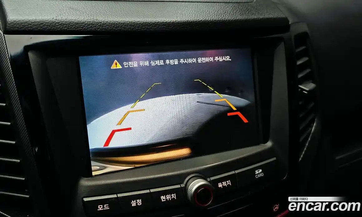 SsangYong TIBOLI 2017 1.6 Автомат в Москве № 717696, фото 15