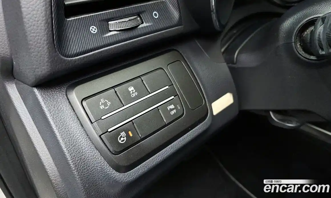 SsangYong TIBOLI 2017 1.6 Автомат в Москве № 717696, фото 18