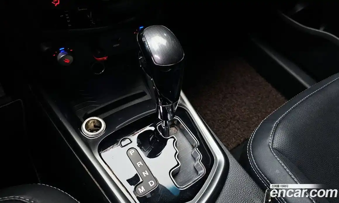 SsangYong TIBOLI 2017 1.6 Автомат в Москве № 717696, фото 9