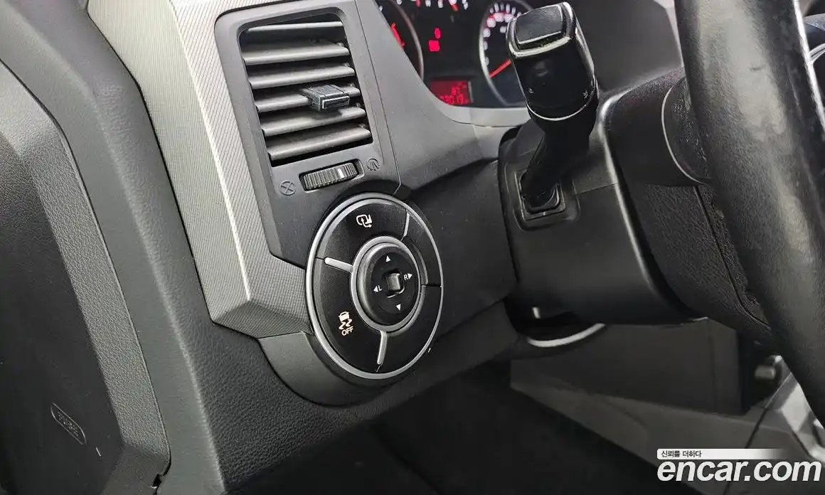 SsangYong Korando 2014 2.0 Автомат в Москве № 717789, фото 19