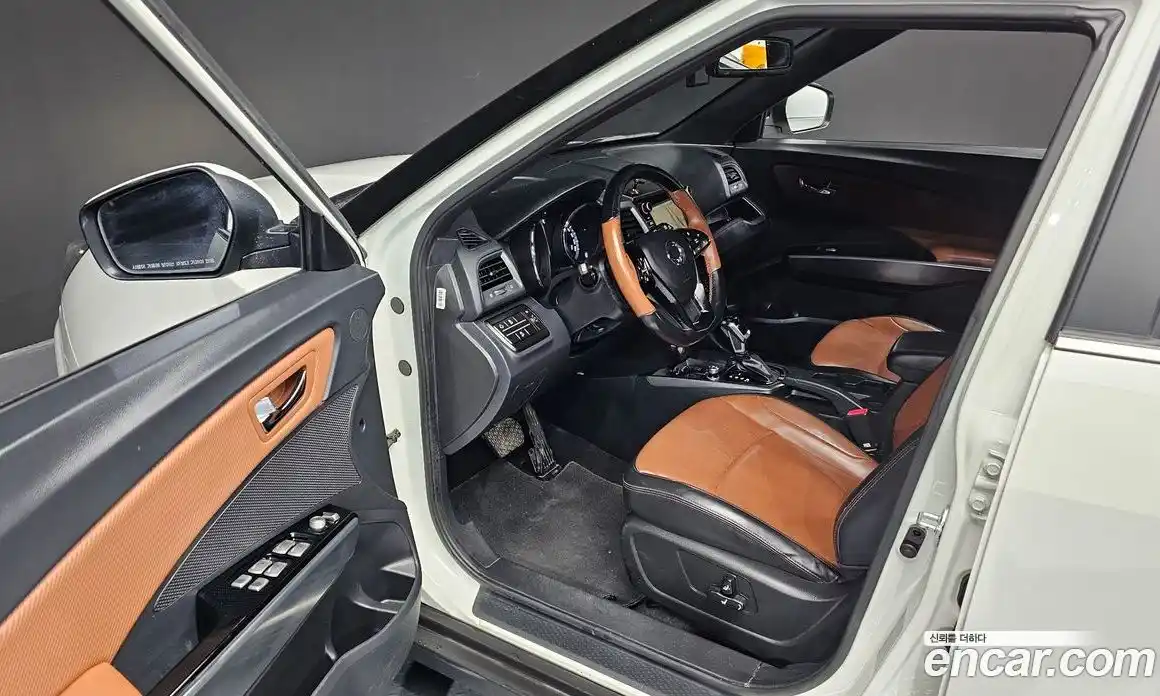 SsangYong TIBOLI 2019 1.6 Автомат в Москве № 717849, фото 10