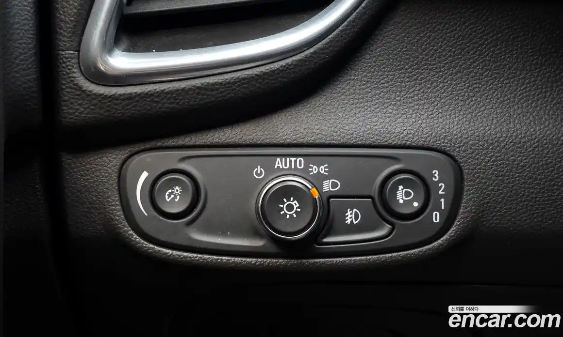 Chevrolet Trax 2018 1.4 Автомат в Москве № 717902, фото 17