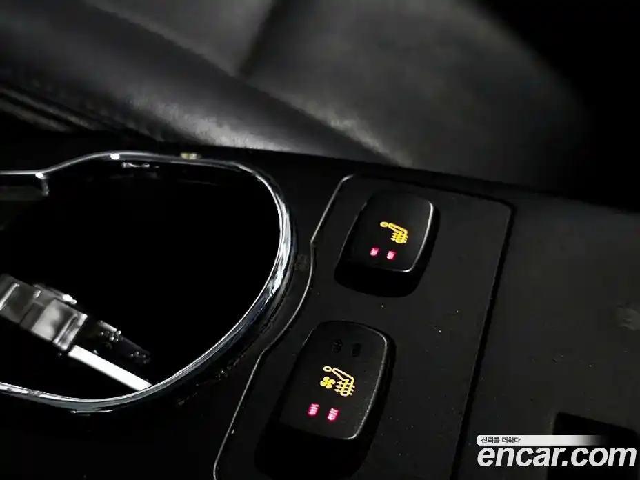 SsangYong Korando 2016 2.2 Автомат в Москве № 718343, фото 15