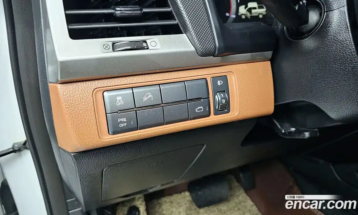 SsangYong Rexton 2019 2.2 Автомат в Москве № 718459, фото 15