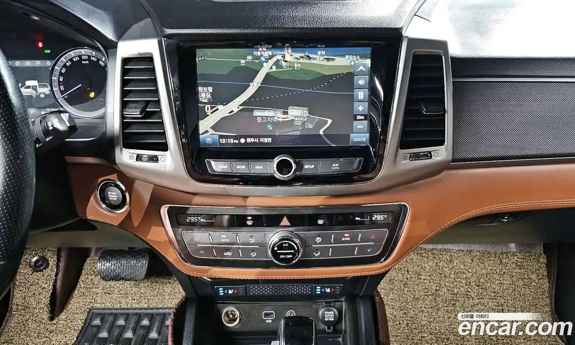 SsangYong Rexton 2019 2.2 Автомат в Москве № 718459, фото 16