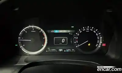 SsangYong Rexton 2019 2.2 Автомат в Москве № 718459, миниатюра 8