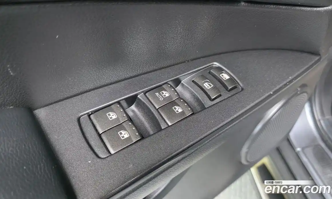 SsangYong Korando 2016 2.0 Автомат в Москве № 718511, фото 12