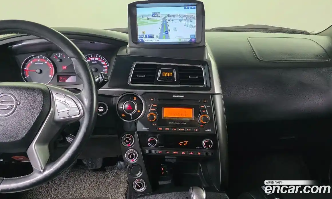 SsangYong Korando 2016 2.0 Автомат в Москве № 718511, фото 15