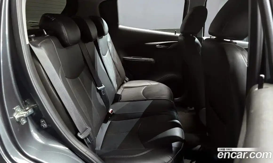 Chevrolet Spark 2017 1.0 Автомат в Москве № 718861, фото 12