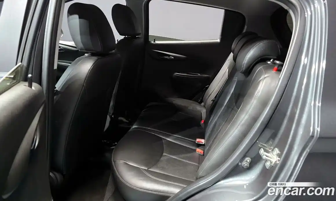 Chevrolet Spark 2017 1.0 Автомат в Москве № 718861, фото 13