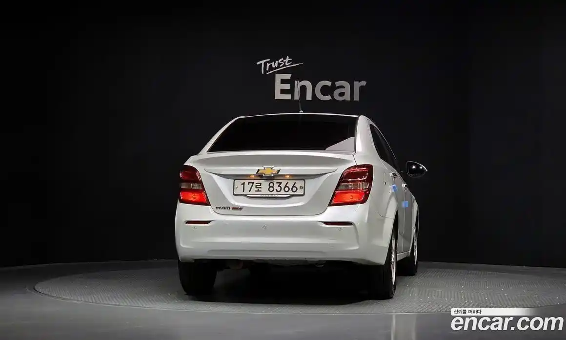 Chevrolet Aveo 2017 1.4 Автомат в Москве № 719133, фото 4