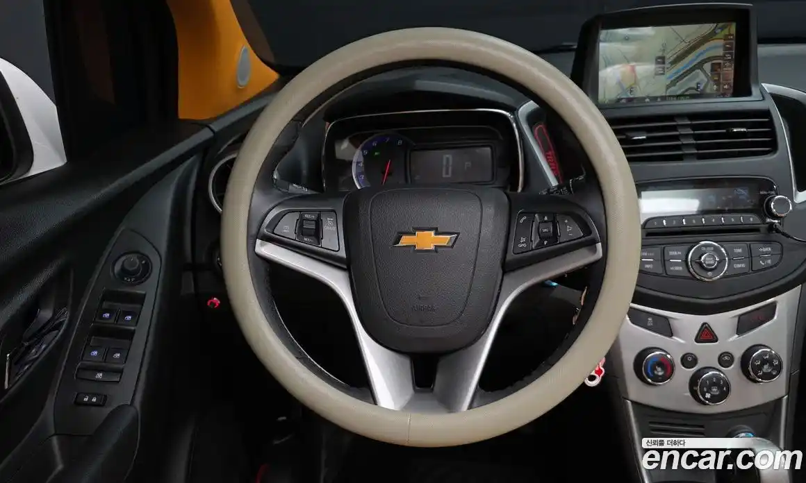 Chevrolet Trax 2015 1.4 Автомат в Москве № 719226, фото 13