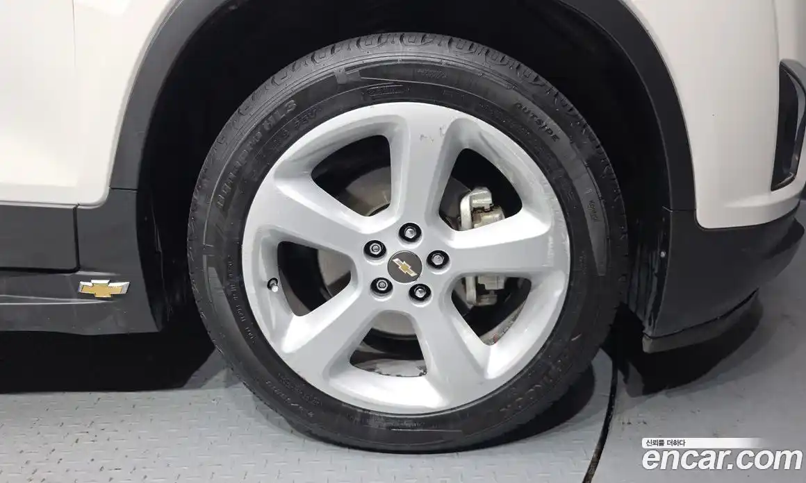 Chevrolet Trax 2015 1.4 Автомат в Москве № 719226, фото 5