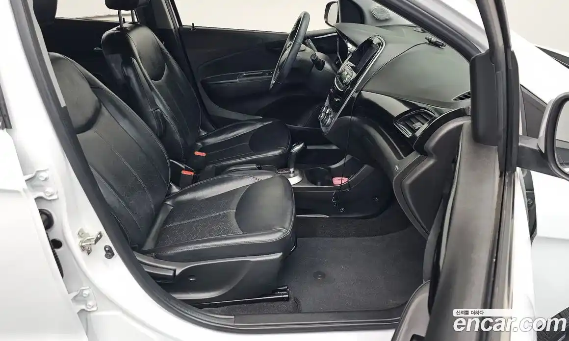 Chevrolet Spark 2018 1.0 Автомат в Москве № 719283, фото 10