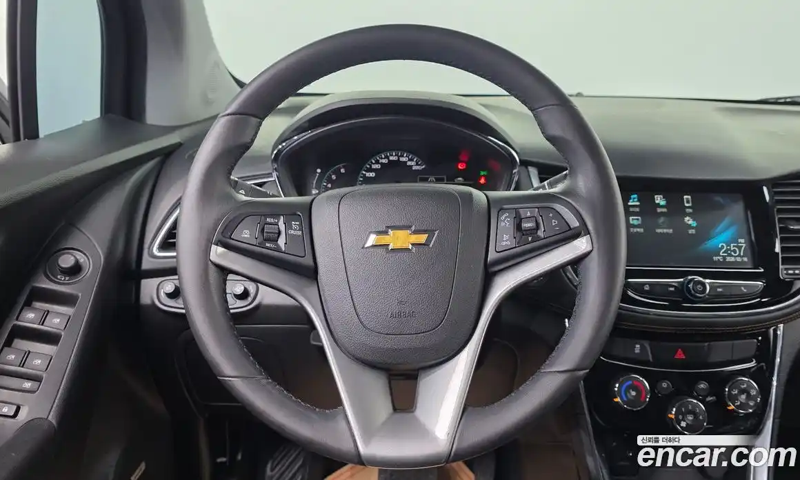 Chevrolet Trax 2017 1.6 Автомат в Москве № 719366, фото 15