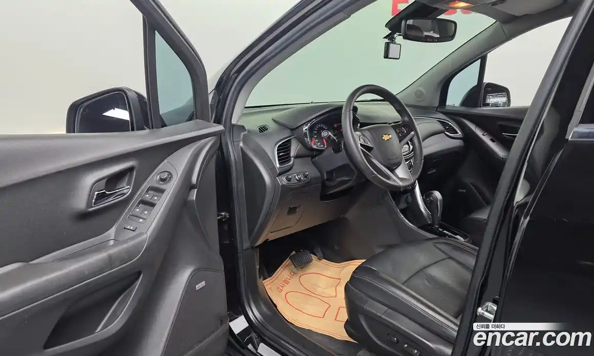 Chevrolet Trax 2017 1.6 Автомат в Москве № 719366, фото 9