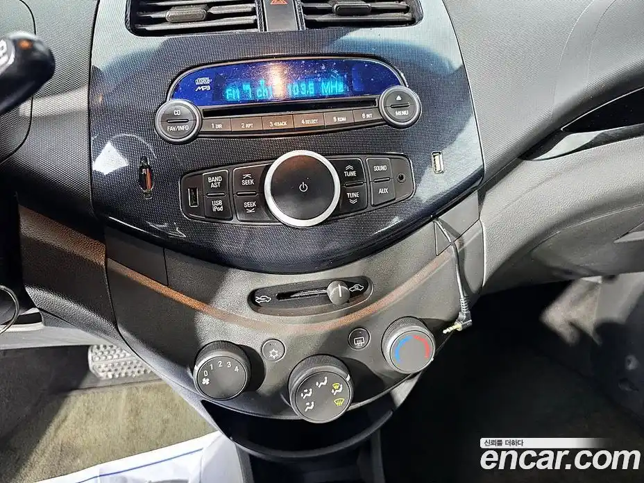 Chevrolet Spark 2012 1.0 Автомат в Москве № 719394, фото 14