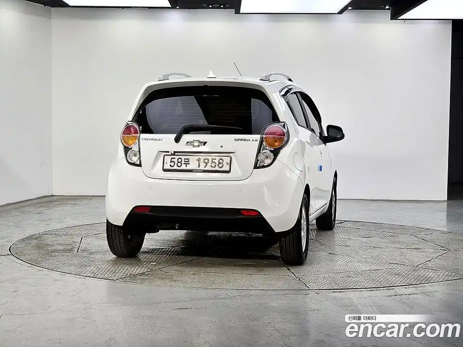 Chevrolet Spark 2012 1.0 Автомат в Москве № 719394, фото 3