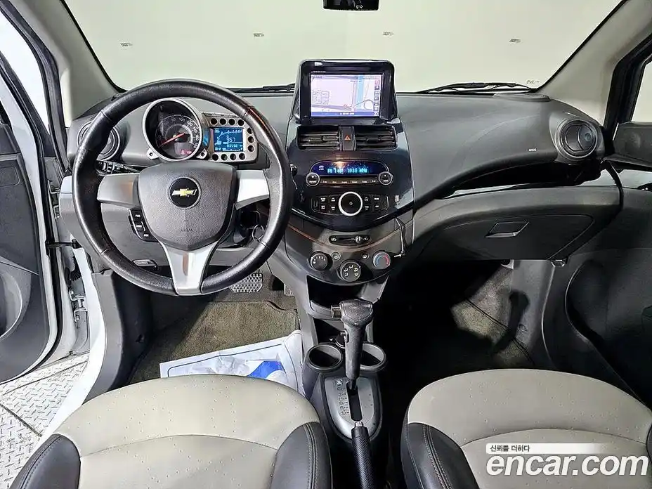 Chevrolet Spark 2012 1.0 Автомат в Москве № 719394, фото 5