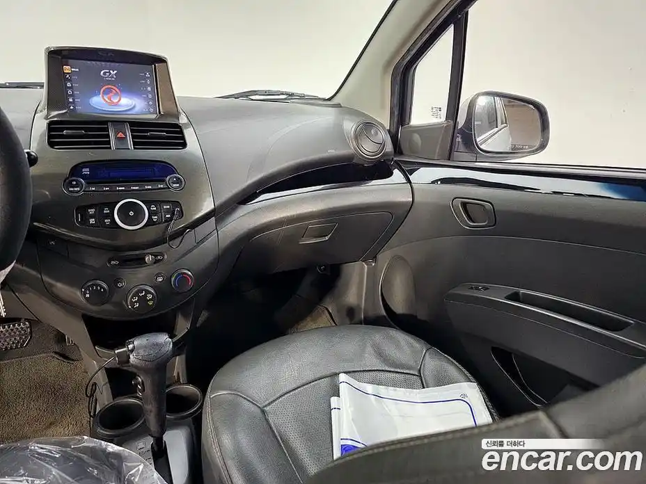 Chevrolet Spark 2012 1.0 Автомат в Москве № 719440, фото 10