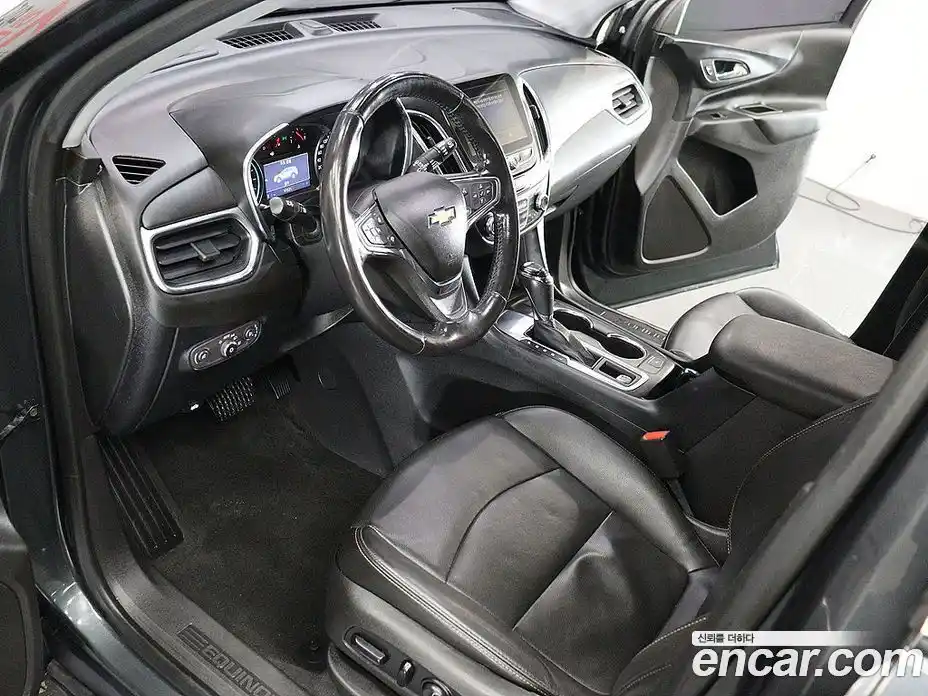 Chevrolet Equinox 2019 1.6 Автомат в Москве № 719452, фото 17