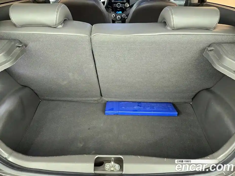 Chevrolet Spark 2012 1.0 Автомат в Москве № 719486, фото 17