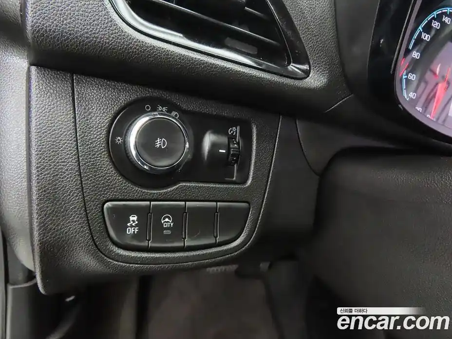 Chevrolet Spark 2015 1.0 Автомат в Москве № 719491, фото 13