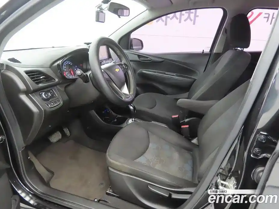 Chevrolet Spark 2015 1.0 Автомат в Москве № 719491, фото 5