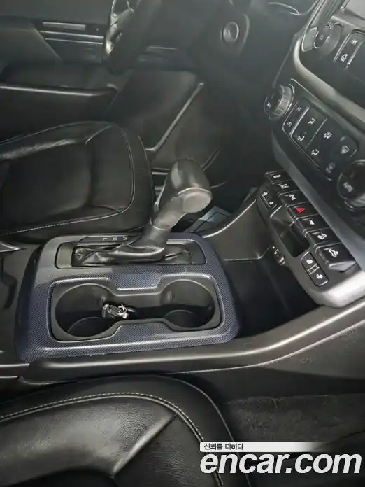 Chevrolet Colorado 2021 3.6 Автомат в Москве № 719508, фото 9