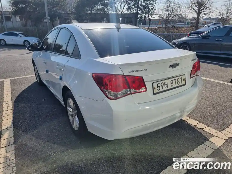Chevrolet Cruze 2014 1.8 Автомат в Москве № 719524, фото 6