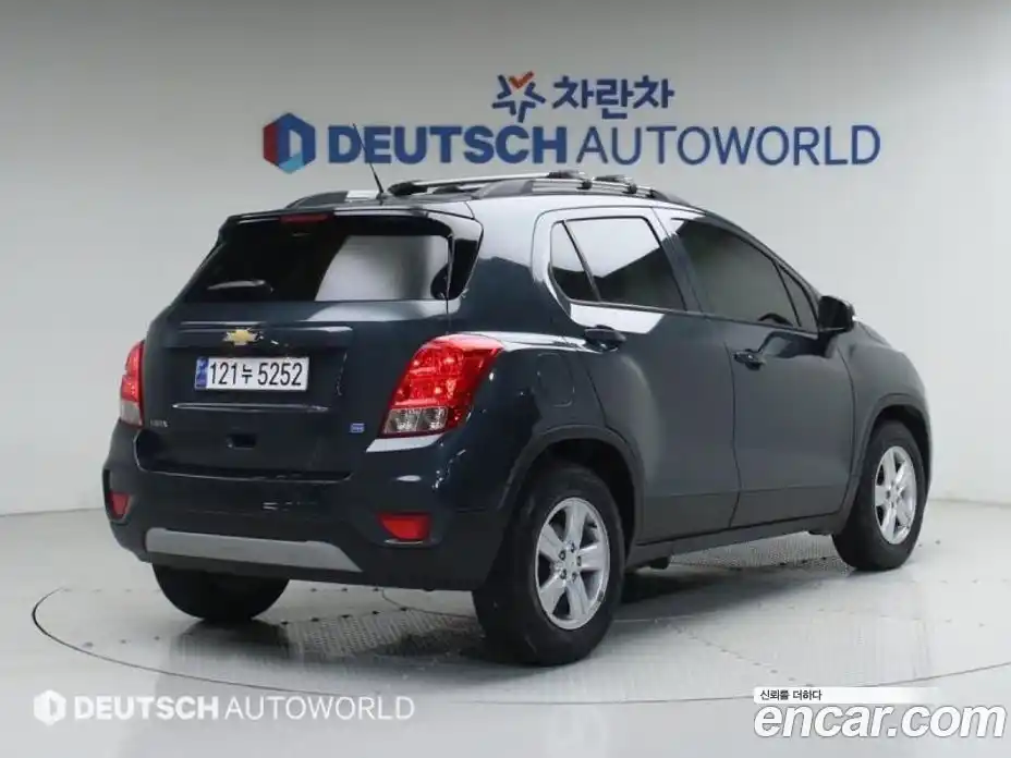 Chevrolet Trax 2021 1.6 Автомат в Москве № 719550, фото 4