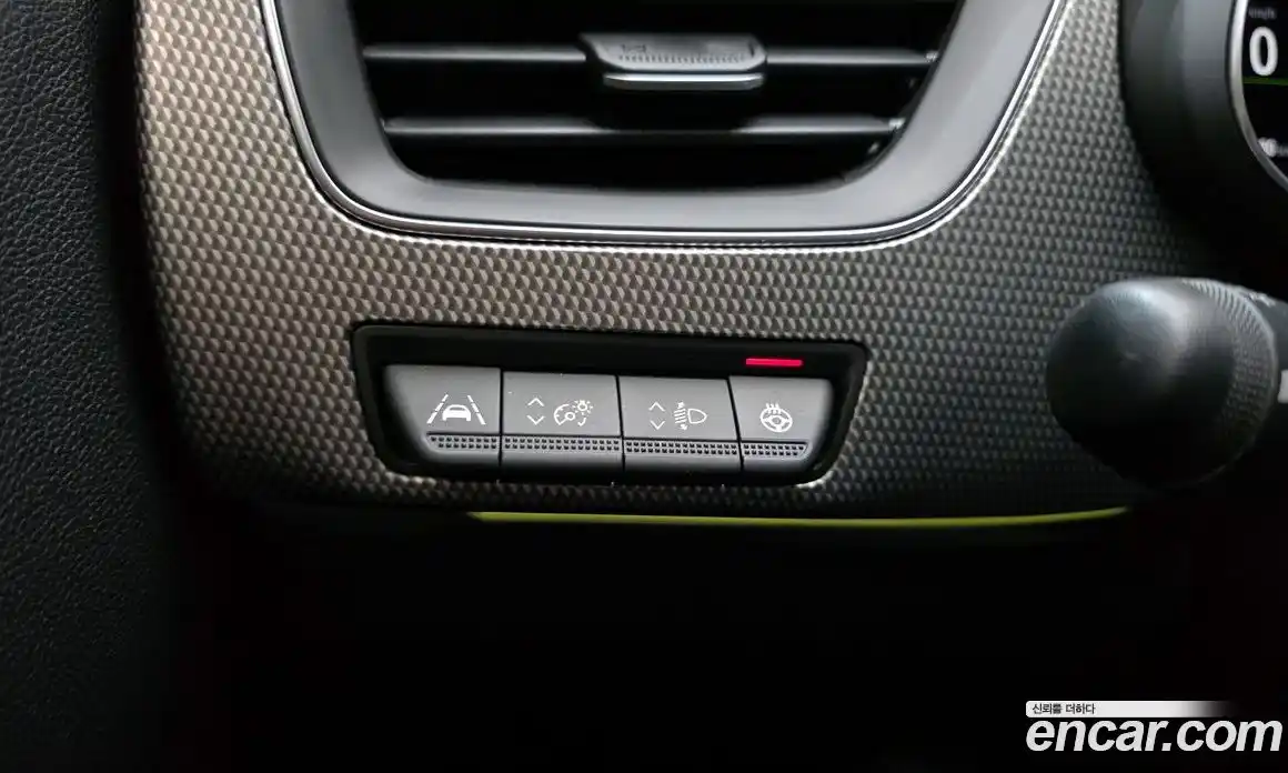 Renault XM3 2023 1.6 Автомат в Москве № 719730, фото 18