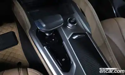 Renault Grand Koleos 2024 1.5 Автомат в Москве № 719763, миниатюра 8