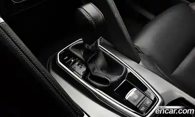 Renault QM6 2023 2.0 Автомат в Москве № 719848, миниатюра 9