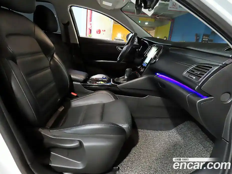 Renault SM6 2018 2.0 Автомат в Москве № 719875, фото 12