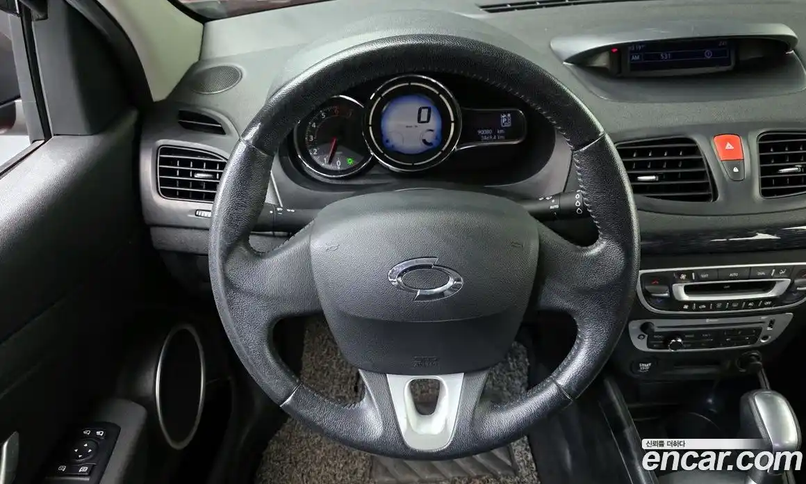 Renault SM3 2015 1.6 Автомат в Москве № 719995, фото 16