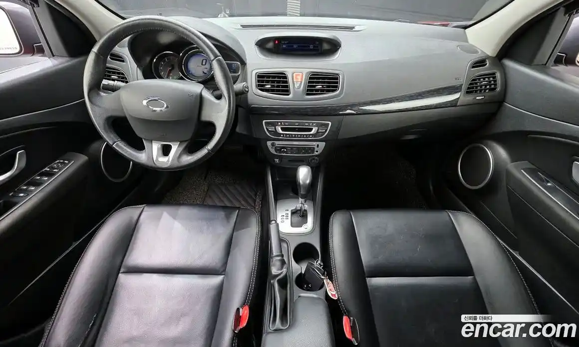 Renault SM3 2015 1.6 Автомат в Москве № 719995, фото 7