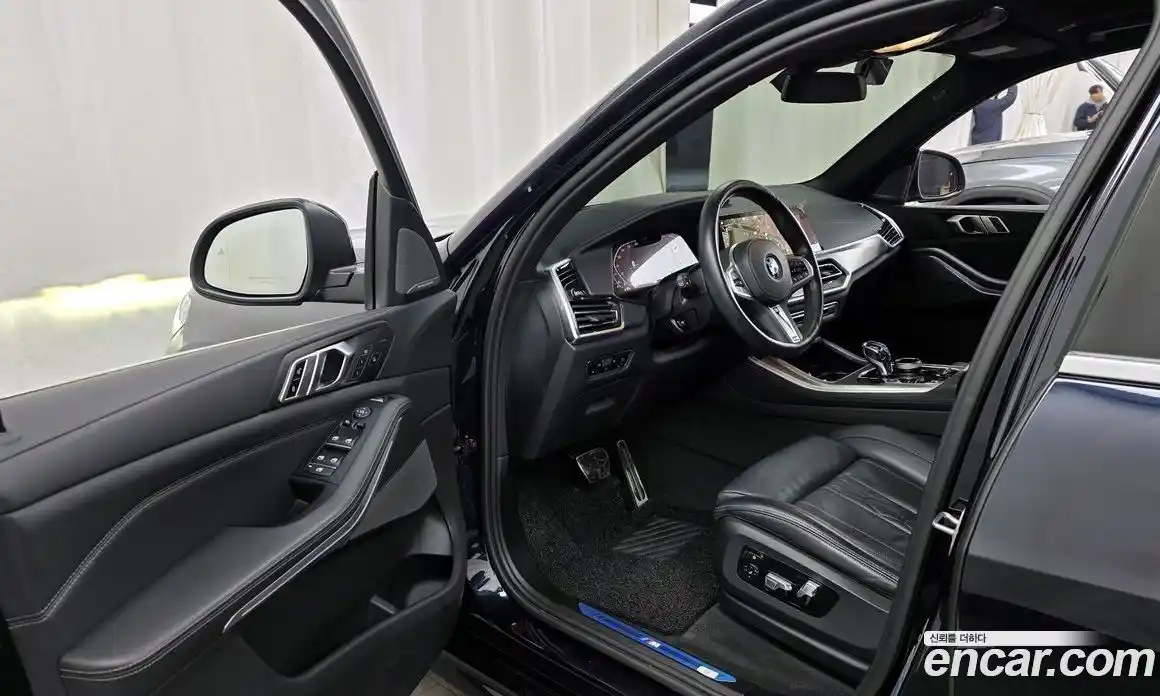 BMW X5 2023 3.0 Автомат в Москве № 720470, фото 10