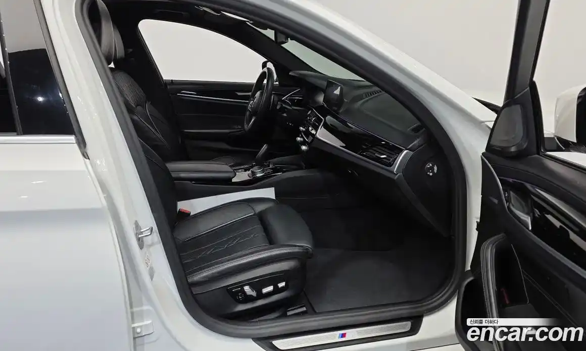 BMW 5-Series 2020 2.0 Автомат в Москве № 721041, фото 11