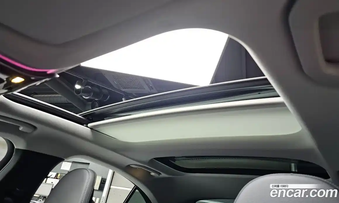 Mercedes-Benz E-Class 2025 2.0 Автомат в Москве № 721656, фото 18