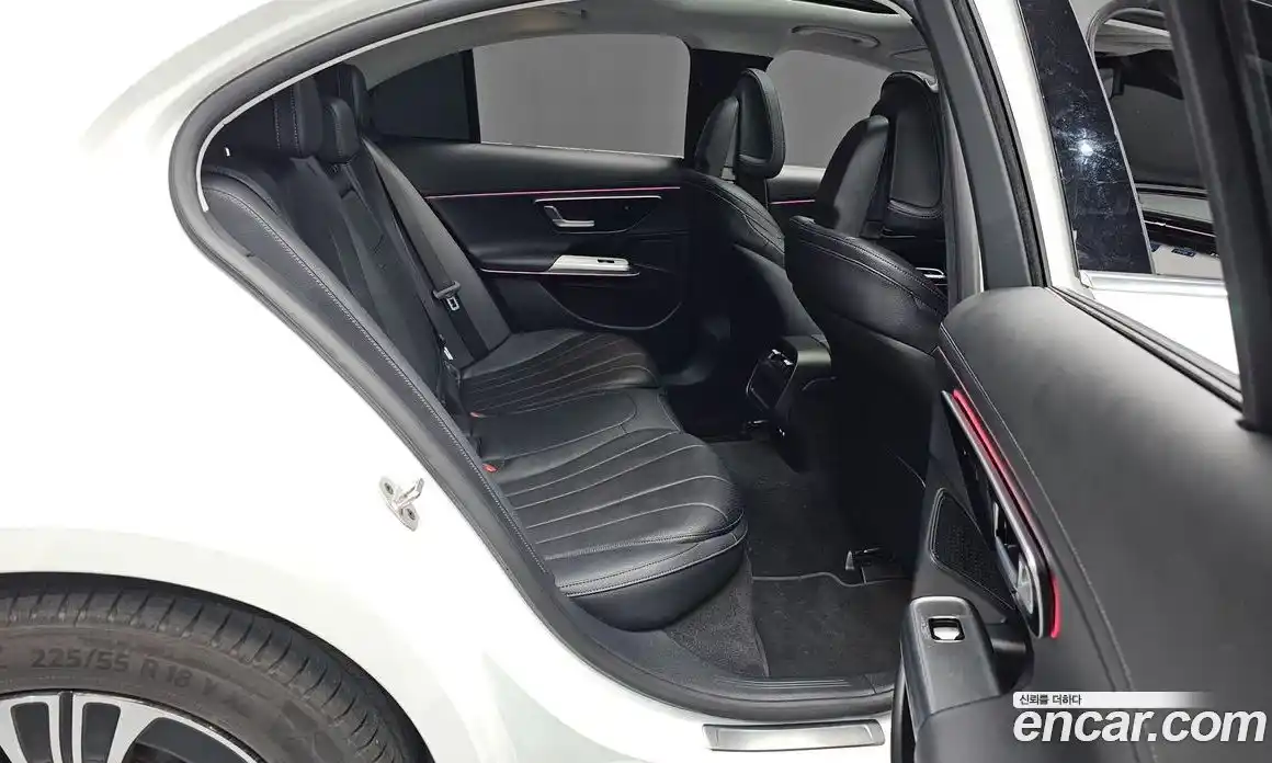 Mercedes-Benz E-Class 2025 2.0 Автомат в Москве № 721656, фото 10