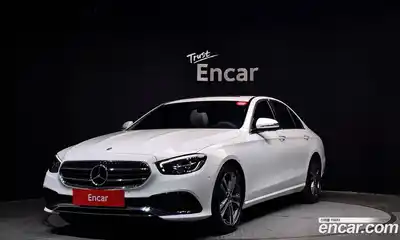 Mercedes-Benz E-Class, 2023