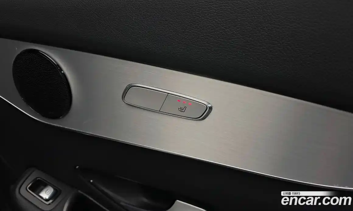 Mercedes-Benz GLC-Class 2019 2.0 Автомат в Москве № 722346, фото 17