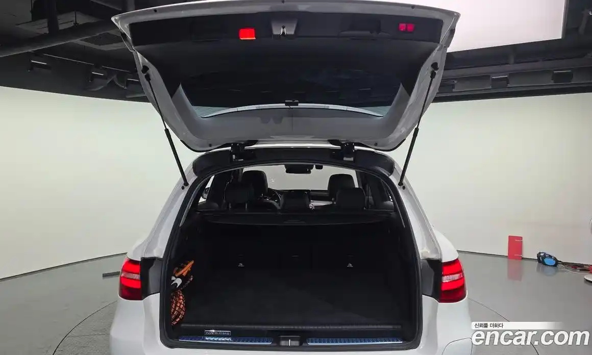 Mercedes-Benz GLC-Class 2019 2.0 Автомат в Москве № 722346, фото 20