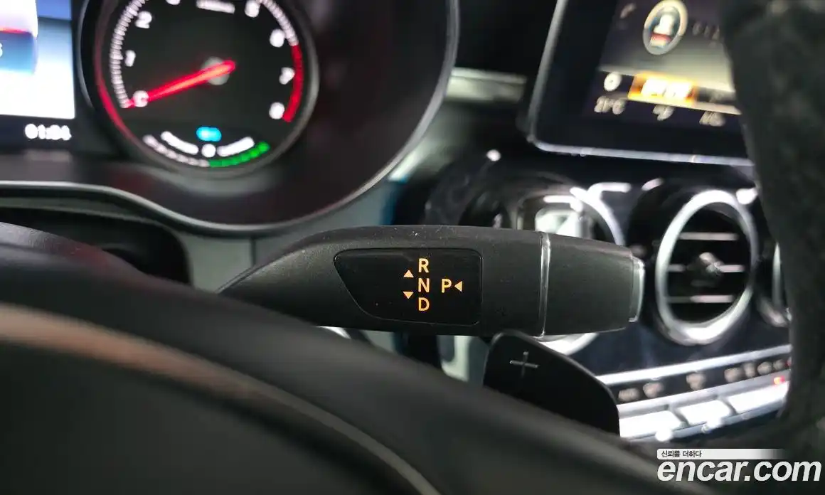 Mercedes-Benz GLC-Class 2019 2.0 Автомат в Москве № 722346, фото 9