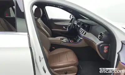 Mercedes-Benz E-Class 2021 2.0 Автомат в Москве № 722792, миниатюра 11